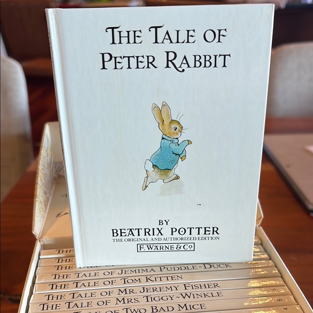 Beatrix Potter Collection Box - Picture 4 of 4